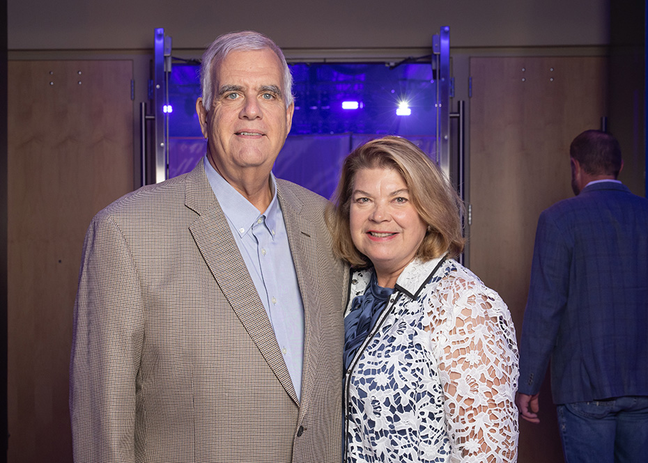 Two Vision Dinner Donors Pose together